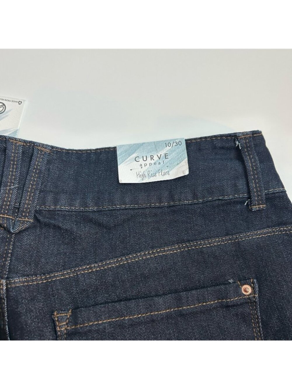 NWT CURVE APPEAL  Size 10/30 High Rise Flare Dark Blue Stretch Jeans Color Rinse - Picture 7 of 12